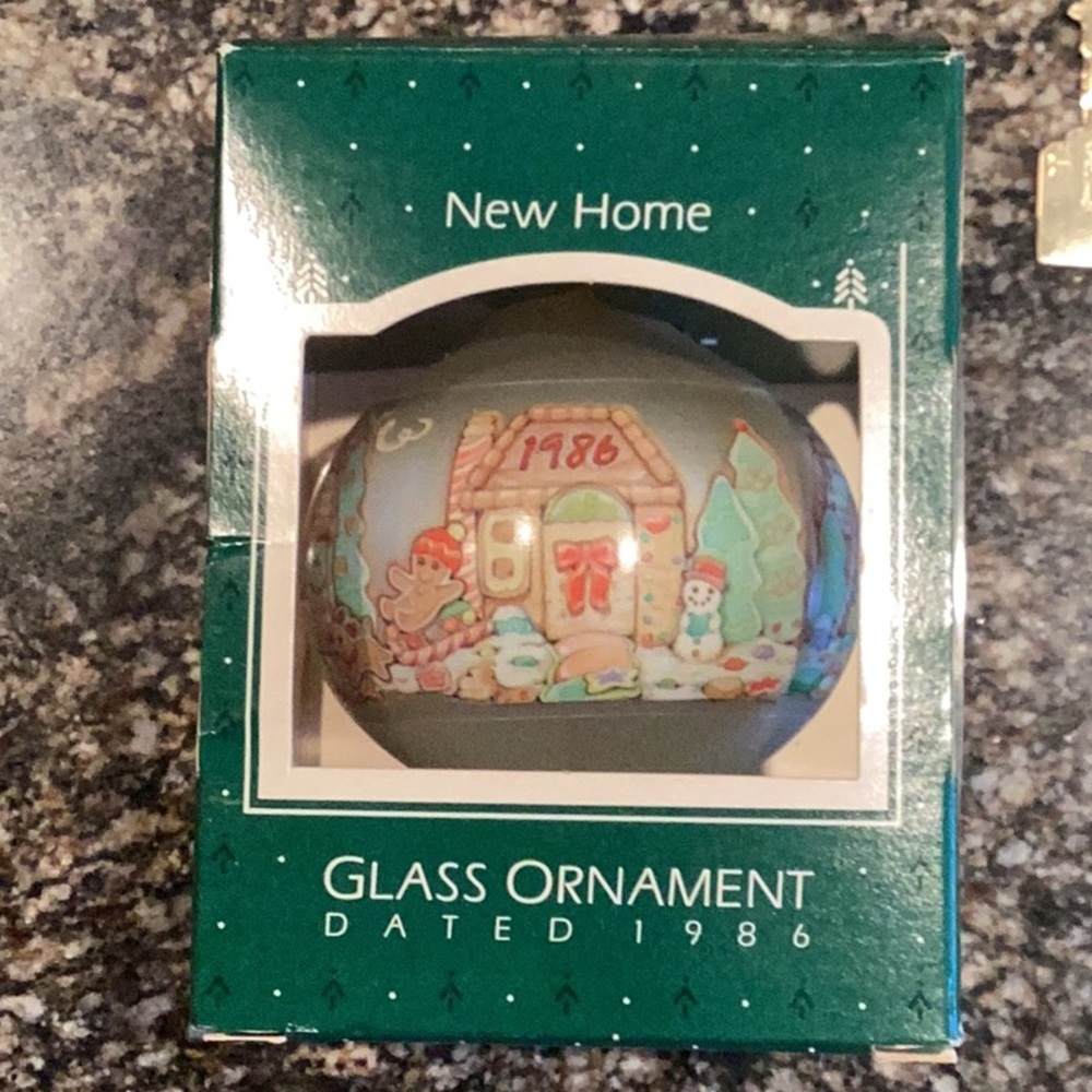 New Home Glass Ornament 1986
Hallmark